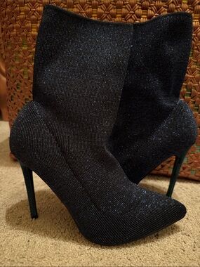 Women’s Midnight Sparkle Sock Bootie